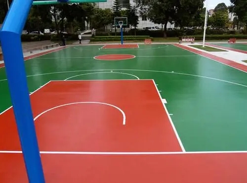 黄石球场地面翻新,裂缝修重要性